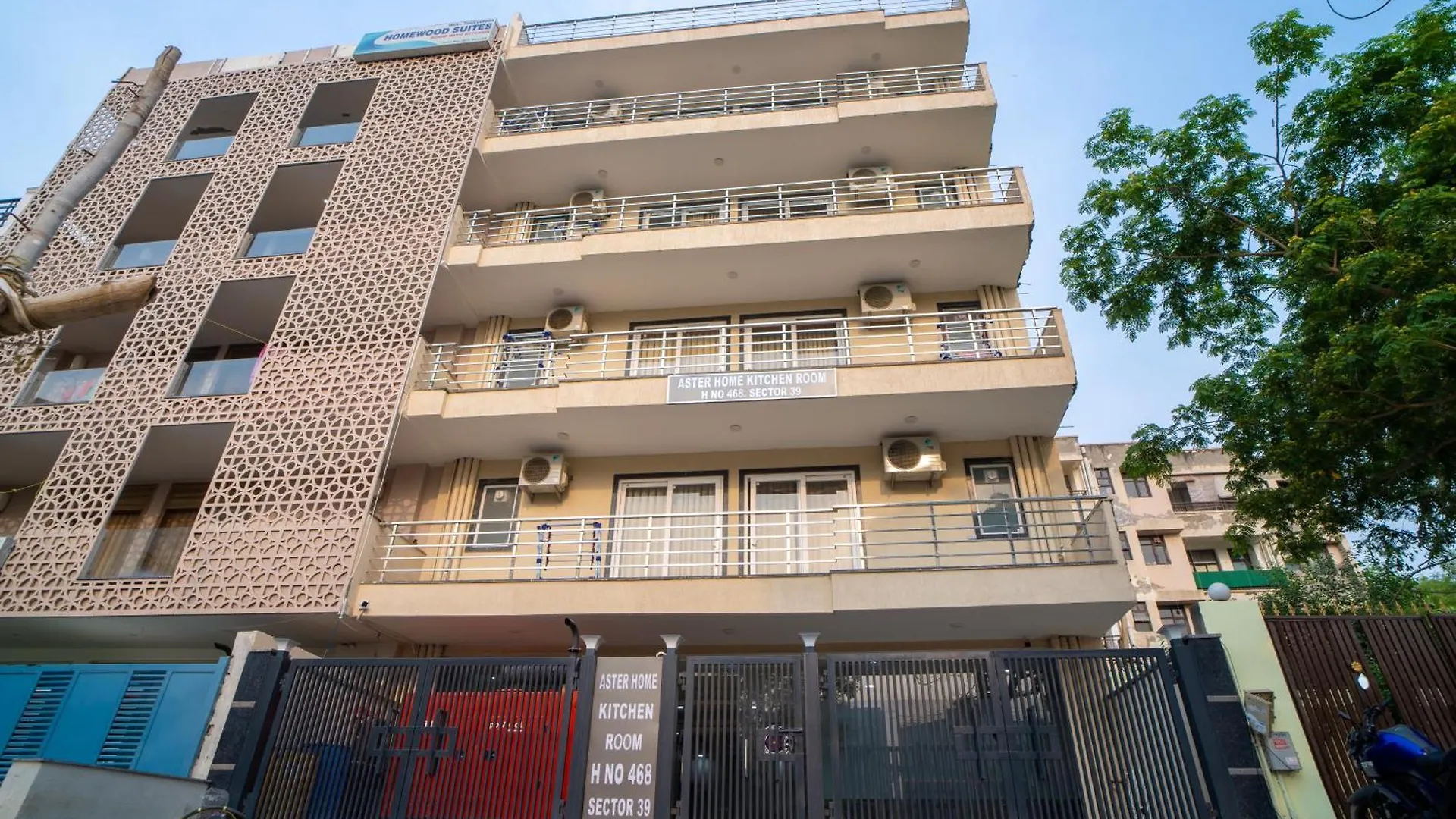 Aster Homes I 2Bhk I Sec-39 I Near Medanta Gurgaon India